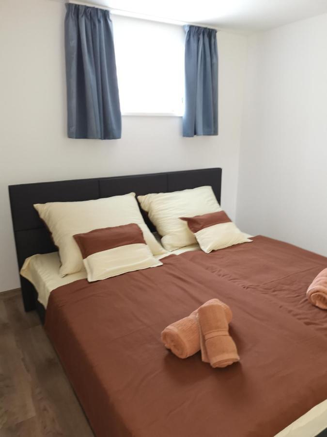 Lili Apartman Harkany Exterior photo